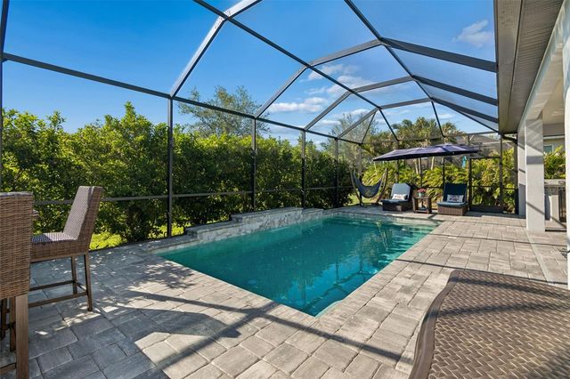 1008 SIBERIAN GLEN, Bradenton, FL 34212