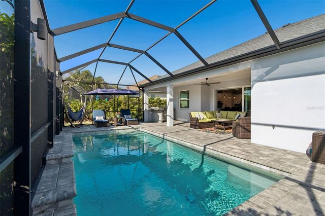 1008 SIBERIAN GLEN, Bradenton, FL 34212