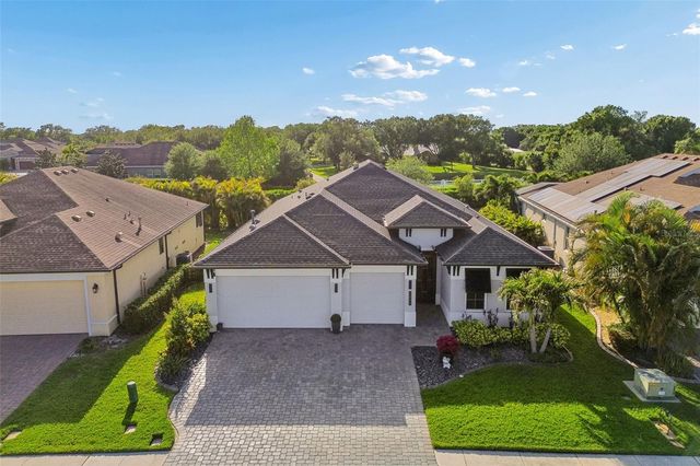 1008 SIBERIAN GLEN, Bradenton, FL 34212