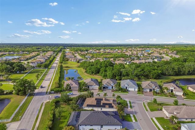 1008 SIBERIAN GLEN, Bradenton, FL 34212