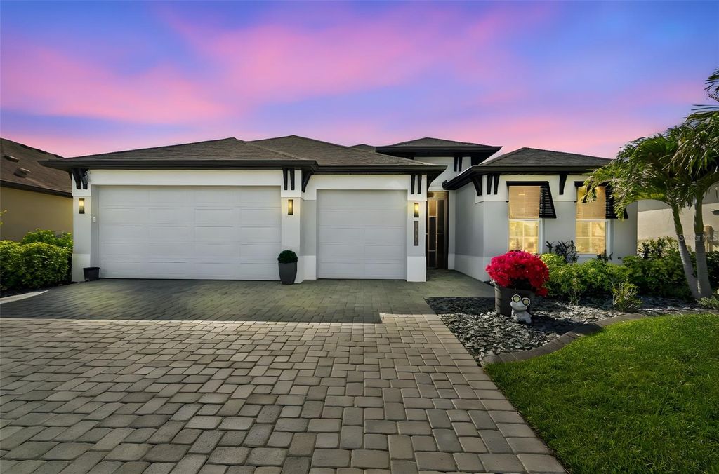 1008 SIBERIAN GLEN, Bradenton, FL 34212