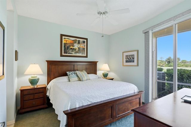9610 CLUB SOUTH CIRCLE 4107, Sarasota, FL 34238