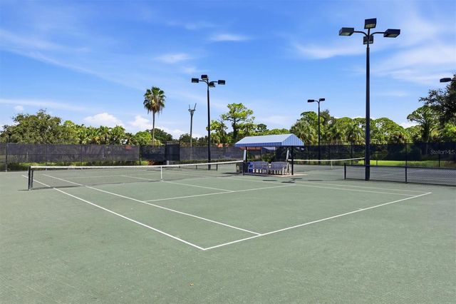9610 CLUB SOUTH CIRCLE 4107, Sarasota, FL 34238