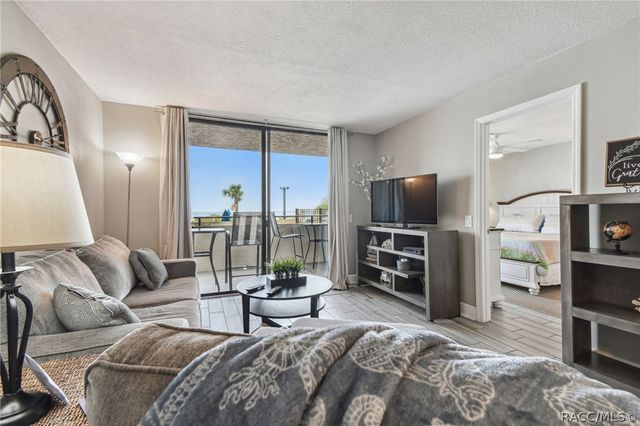 6009 Sea Ranch Drive 107, Hudson, FL 34667