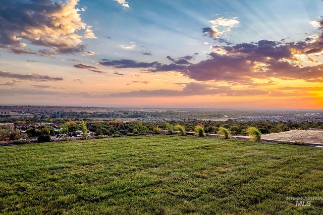 5833 E Prominence Dr., Boise, ID 83716