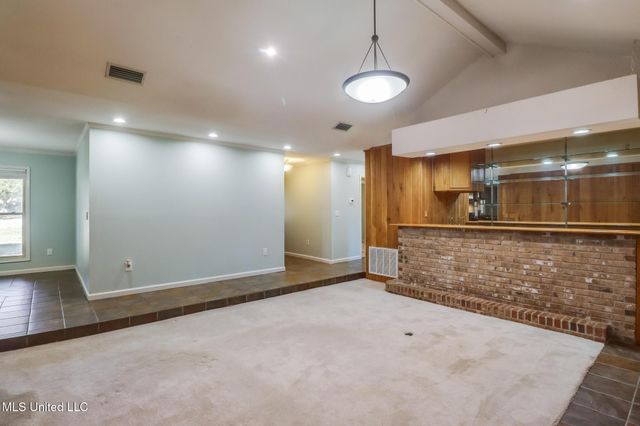 11201 Creek Drive, Gulfport, MS 39503