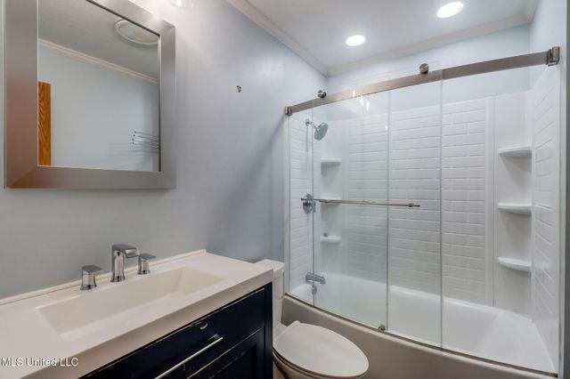 11201 Creek Drive, Gulfport, MS 39503