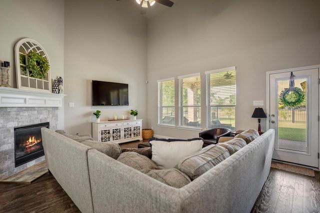9011 Gardenia Meadow Lane, Spring, TX 77379