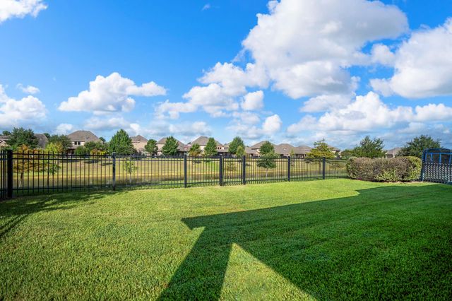 9011 Gardenia Meadow Lane, Spring, TX 77379