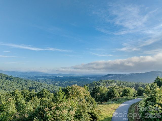 00 Skydance Trail 15, Hendersonville, NC 28792