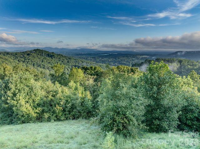 00 Skydance Trail 15, Hendersonville, NC 28792