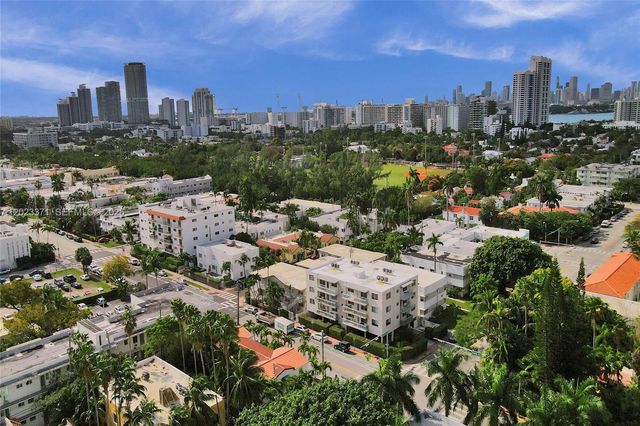 717 Espanola Way 204, Miami Beach, FL 33139