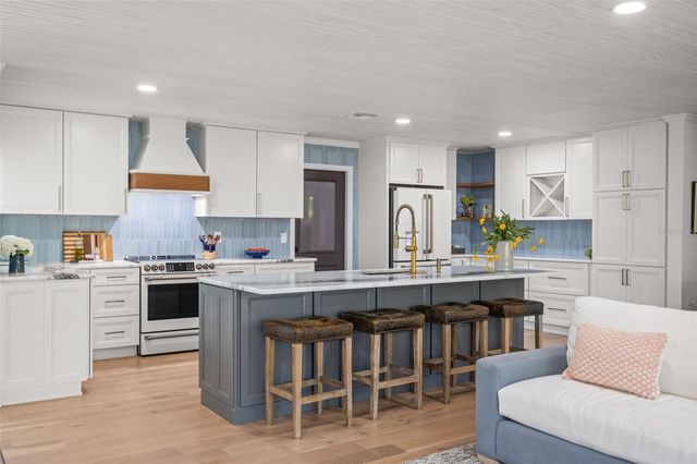 2319 MIDDLECOFF DRIVE, Dunedin, FL 34698