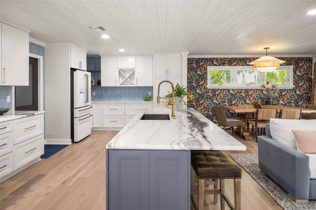 2319 MIDDLECOFF DRIVE, Dunedin, FL 34698