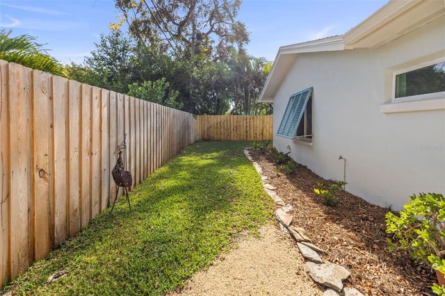 2319 MIDDLECOFF DRIVE, Dunedin, FL 34698