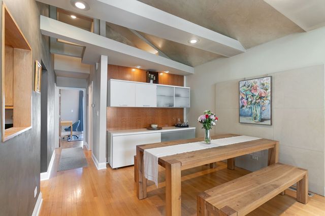 248 Gage Road, Riverside, IL 60546