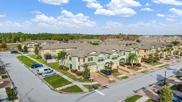 1919 LAKE WATERS PLACE, Lutz, FL 33558