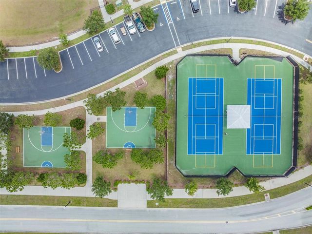 1919 LAKE WATERS PLACE, Lutz, FL 33558