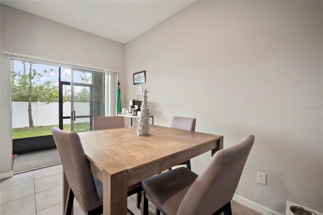 7621 GINGER LILY COURT, Tampa, FL 33619