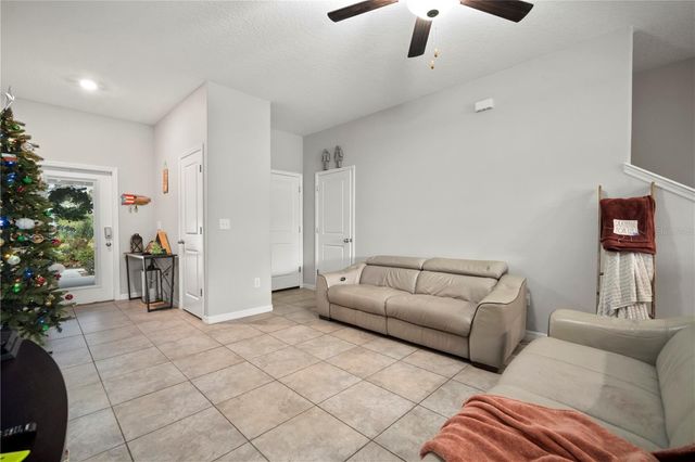 7621 GINGER LILY COURT, Tampa, FL 33619