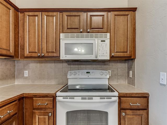 4303 SE 57th Street, Oklahoma City, OK 73135