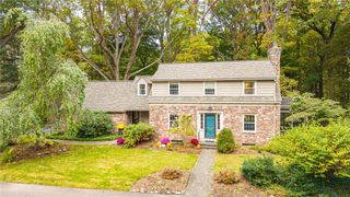 4 Highland Hts, Rochester, NY 14618