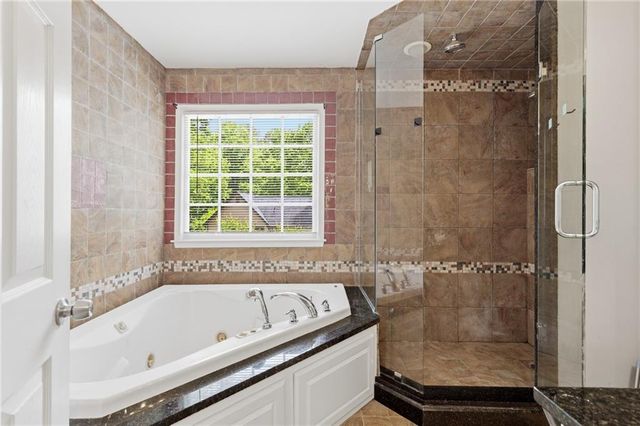 2111 Cornerstone Lane SW, Marietta, GA 30064