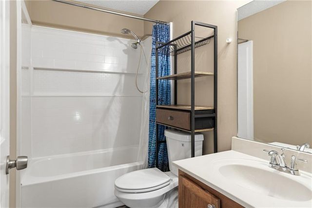 2111 Cornerstone Lane SW, Marietta, GA 30064