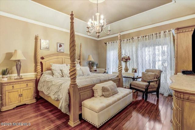 15 Crawford Road, Manalapan, NJ 07726