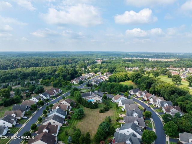 15 Crawford Road, Manalapan, NJ 07726