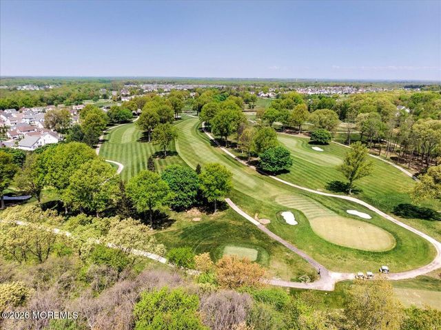 15 Crawford Road, Manalapan, NJ 07726