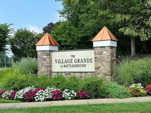 15 Crawford Road, Manalapan, NJ 07726