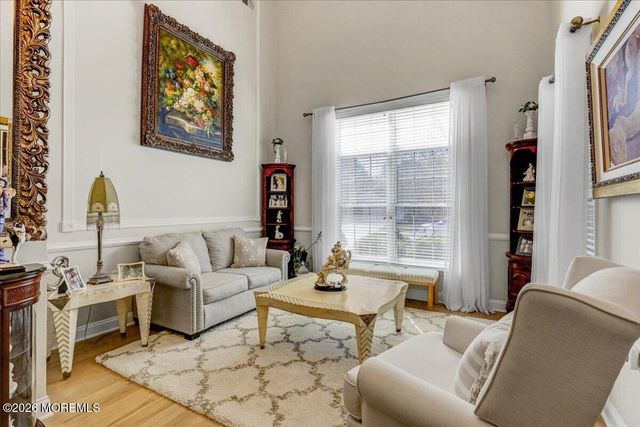 15 Crawford Road, Manalapan, NJ 07726