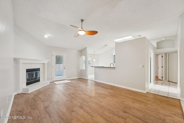 6662 DELTA POST Drive W, Jacksonville, FL 32244