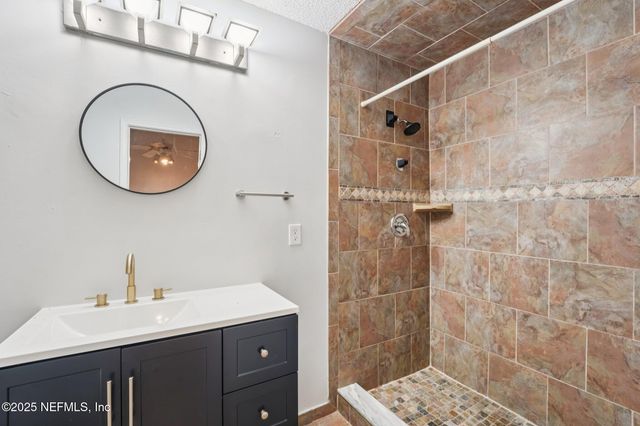 6662 DELTA POST Drive W, Jacksonville, FL 32244