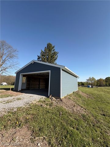 3780 State Route 305, Southington, OH 44470