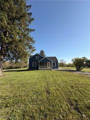 3780 State Route 305, Southington, OH 44470