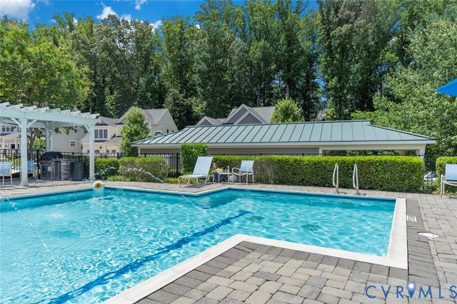 9477 Creek Summit Cir, Richmond, VA 23235