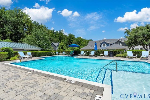 9477 Creek Summit Cir, Richmond, VA 23235
