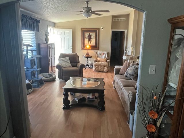 4233 W Mayan Drive, Golden Valley, AZ 86413