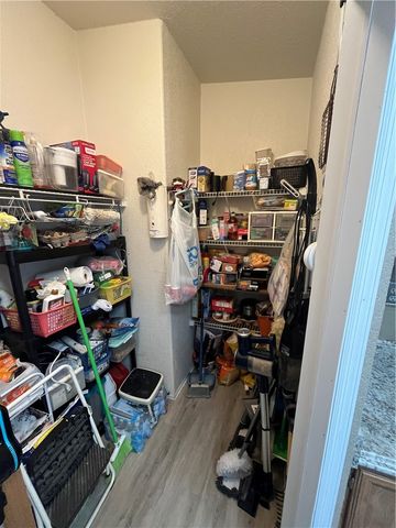 4233 W Mayan Drive, Golden Valley, AZ 86413