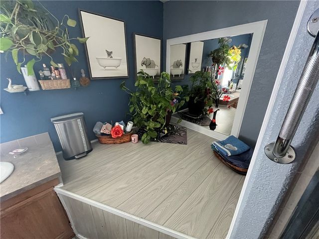 4233 W Mayan Drive, Golden Valley, AZ 86413