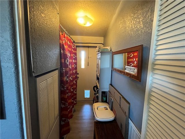 4233 W Mayan Drive, Golden Valley, AZ 86413