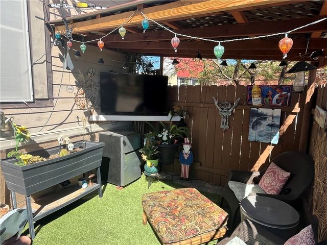 4233 W Mayan Drive, Golden Valley, AZ 86413