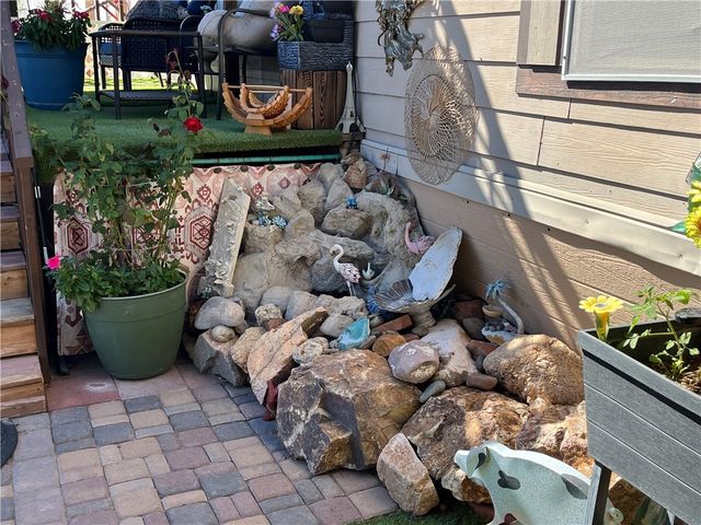 4233 W Mayan Drive, Golden Valley, AZ 86413