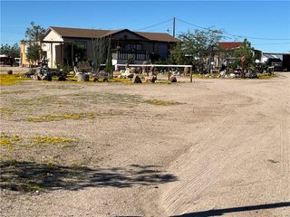 4233 W Mayan Drive, Golden Valley, AZ 86413