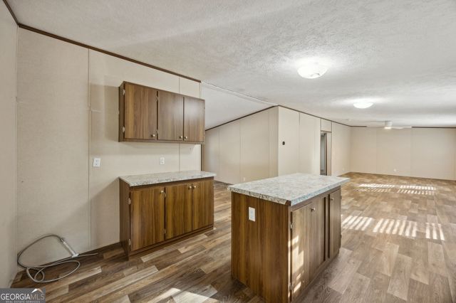 841 W 3rd Street, Woodbine, GA 31569