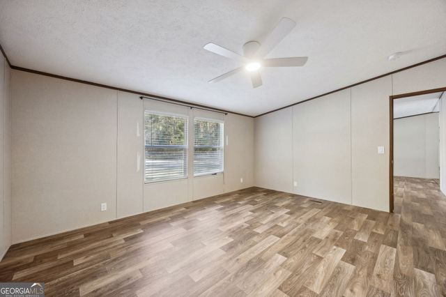 841 W 3rd Street, Woodbine, GA 31569