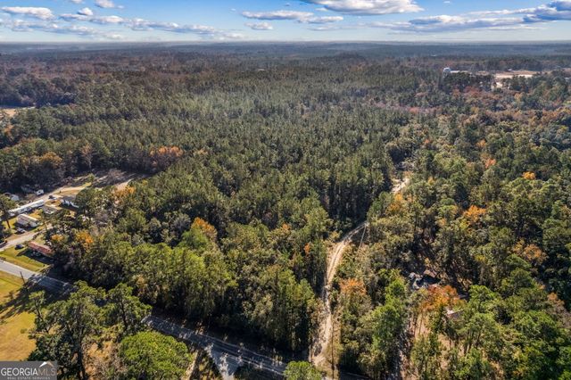 841 W 3rd Street, Woodbine, GA 31569