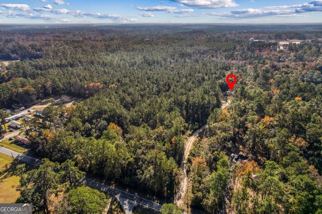 841 W 3rd Street, Woodbine, GA 31569